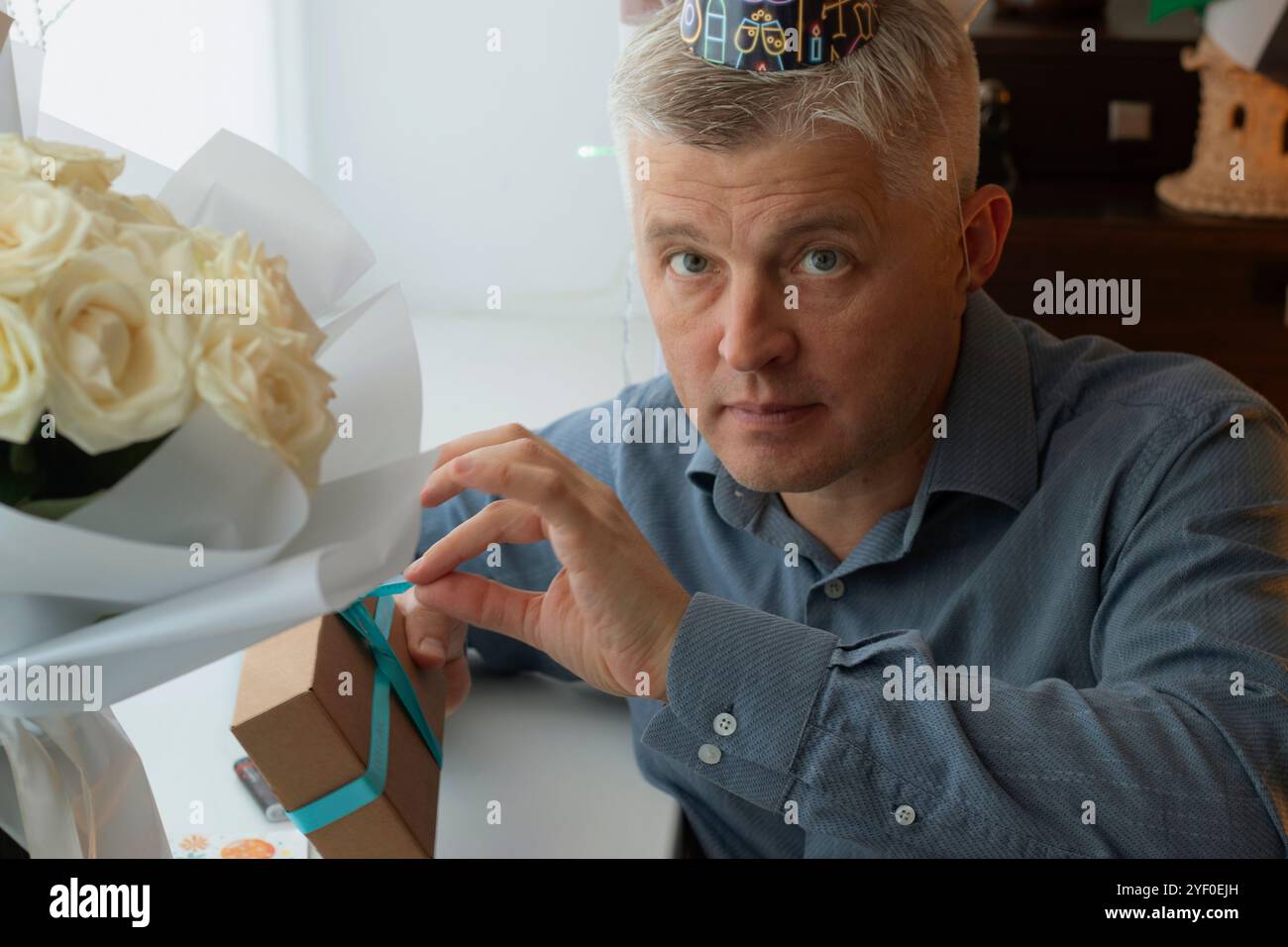 Lonely middle aged man hi-res stock photography and images - Alamy