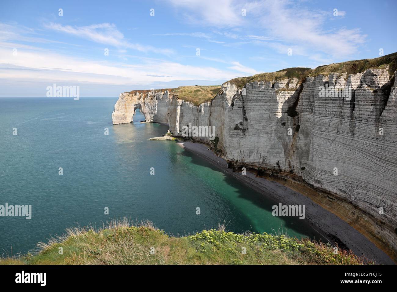Cliffs etretat on normandy hi-res stock photography and images - Alamy
