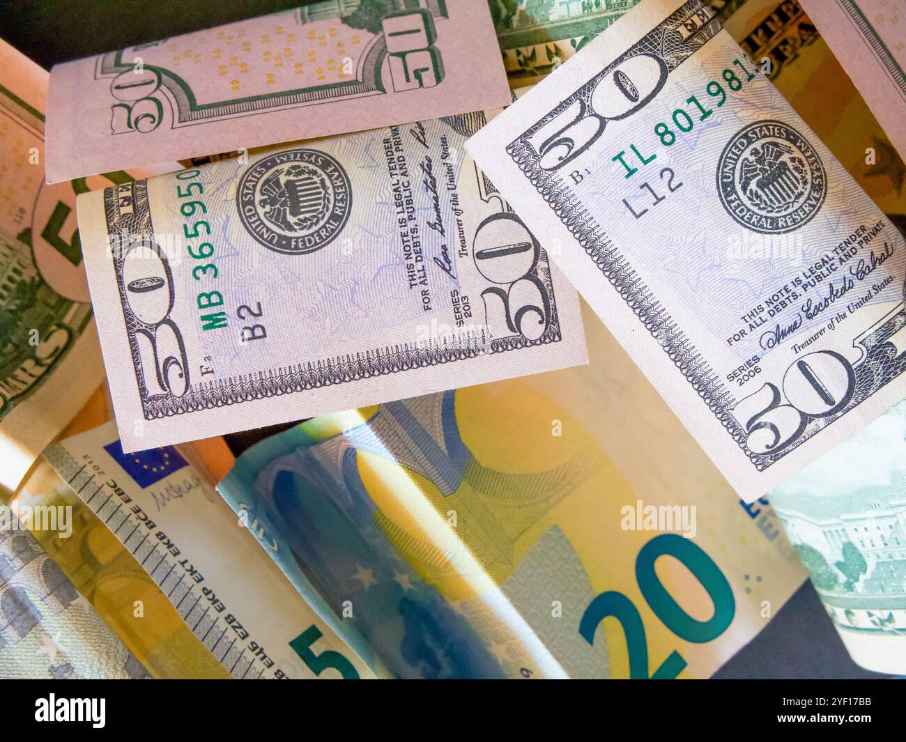 Cash collection hi-res stock photography and images - Alamy