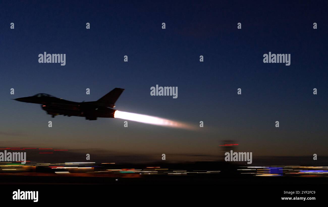 114 fw hi-res stock photography and images - Alamy