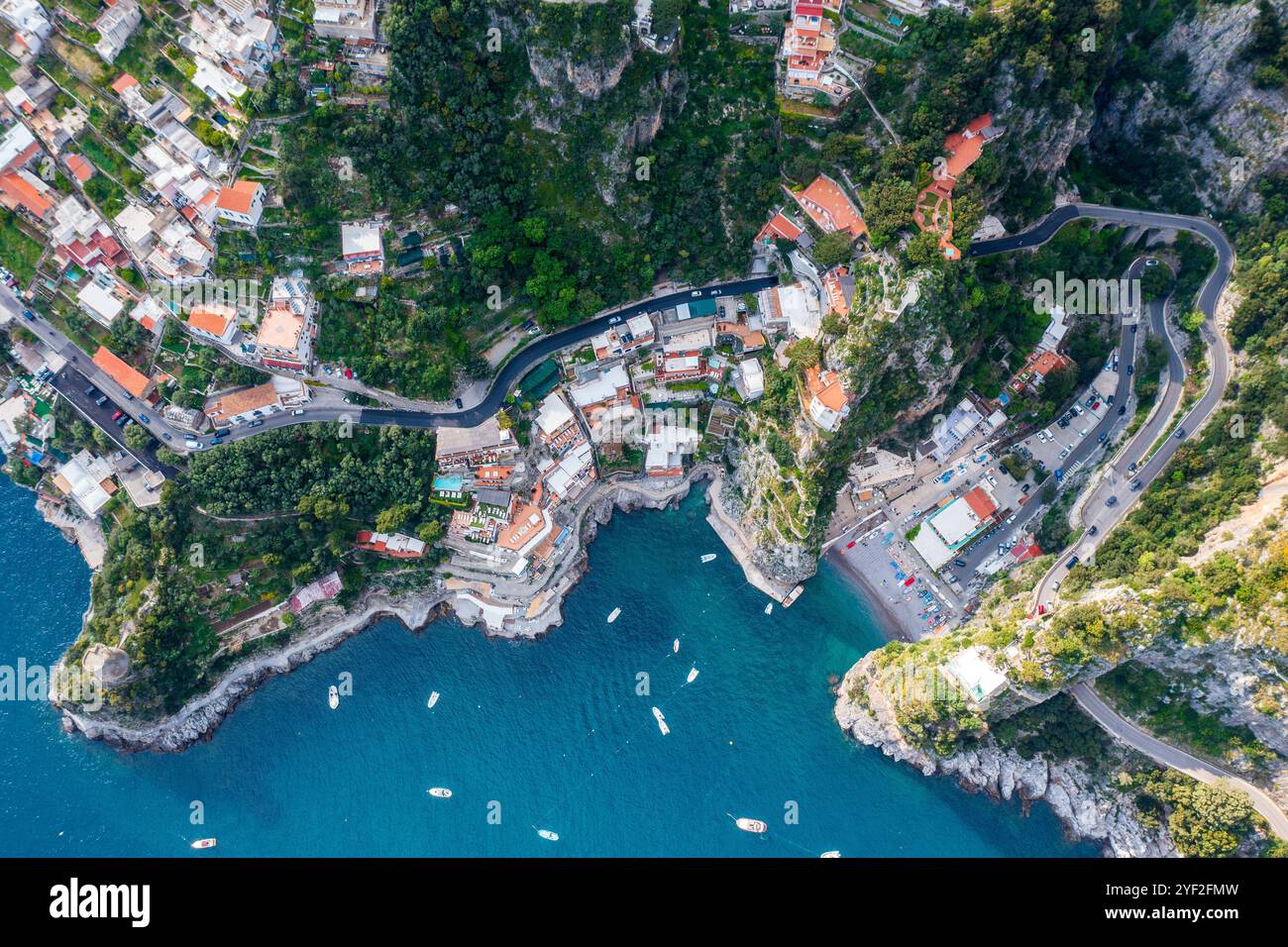 Elevated view amalfi coastline hi-res stock photography and images - Alamy