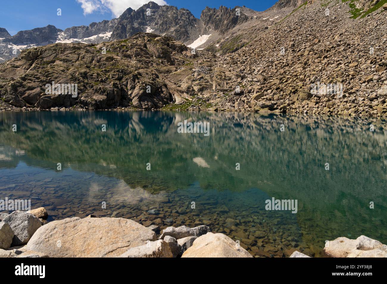 Reflection snow capped mountain hi-res stock photography and images - Alamy