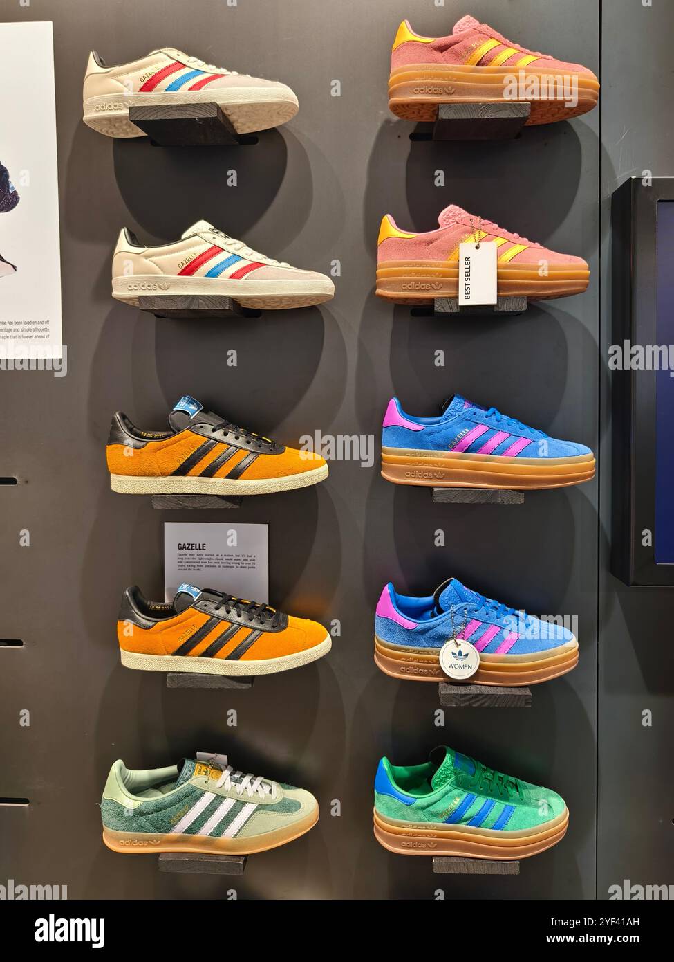 adidas gazelle silver green womens adidas Samoa Men's Shoes in (Nubuck) Black/Black/White Size 12.0