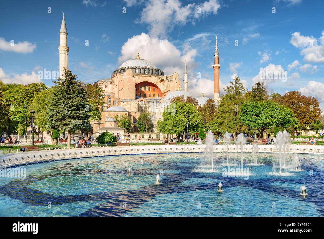 Scenic fountain at the Sultanahmet Square and the Hagia Sophia Stock ...