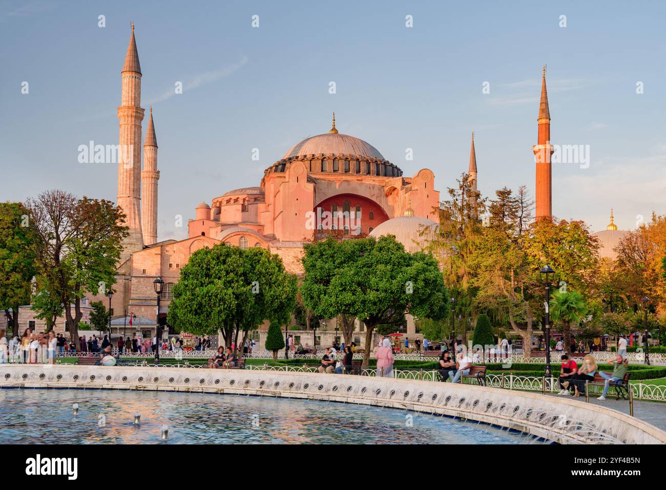 Scenic fountain at the Sultanahmet Square and the Hagia Sophia Stock ...