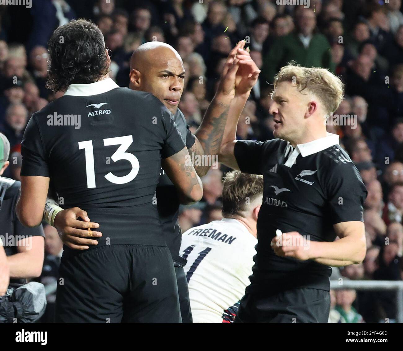 London, UK. 02nd Nov, 2024. Mark Tele'a of New Zealandcelebrates his Try during Autumn Nations Series International Rugby between England against New Zealand at Allianz stadium, Twickenham, London on 02nd November, 2024 Credit: Action Foto Sport/Alamy Live News Stock Photo