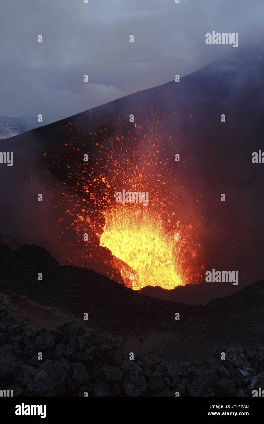 Kamchatka Peninsula Volcanic Landscape Scenery Night Eruption Active