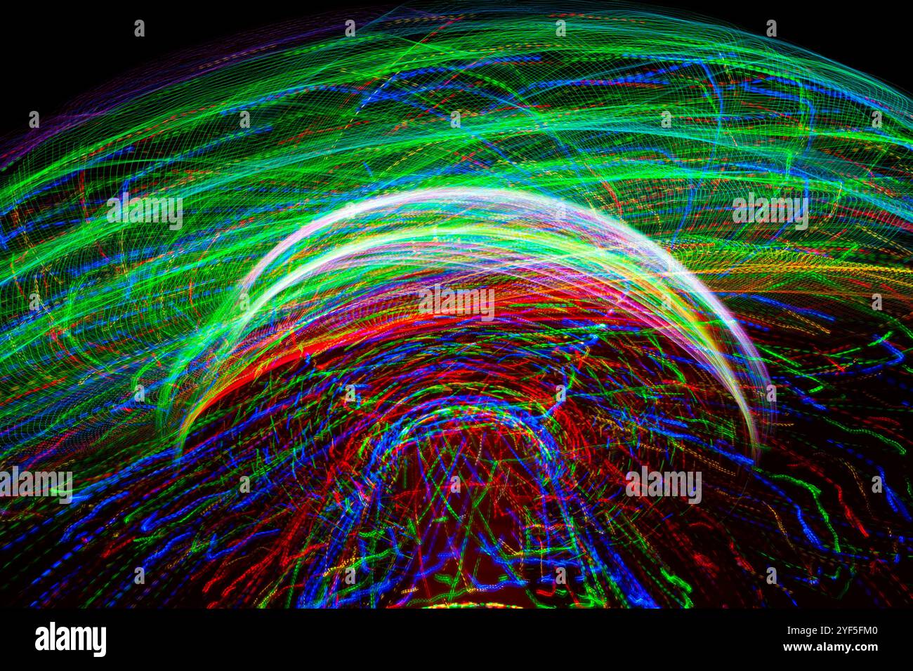 Spinning twirling rides hi-res stock photography and images - Alamy
