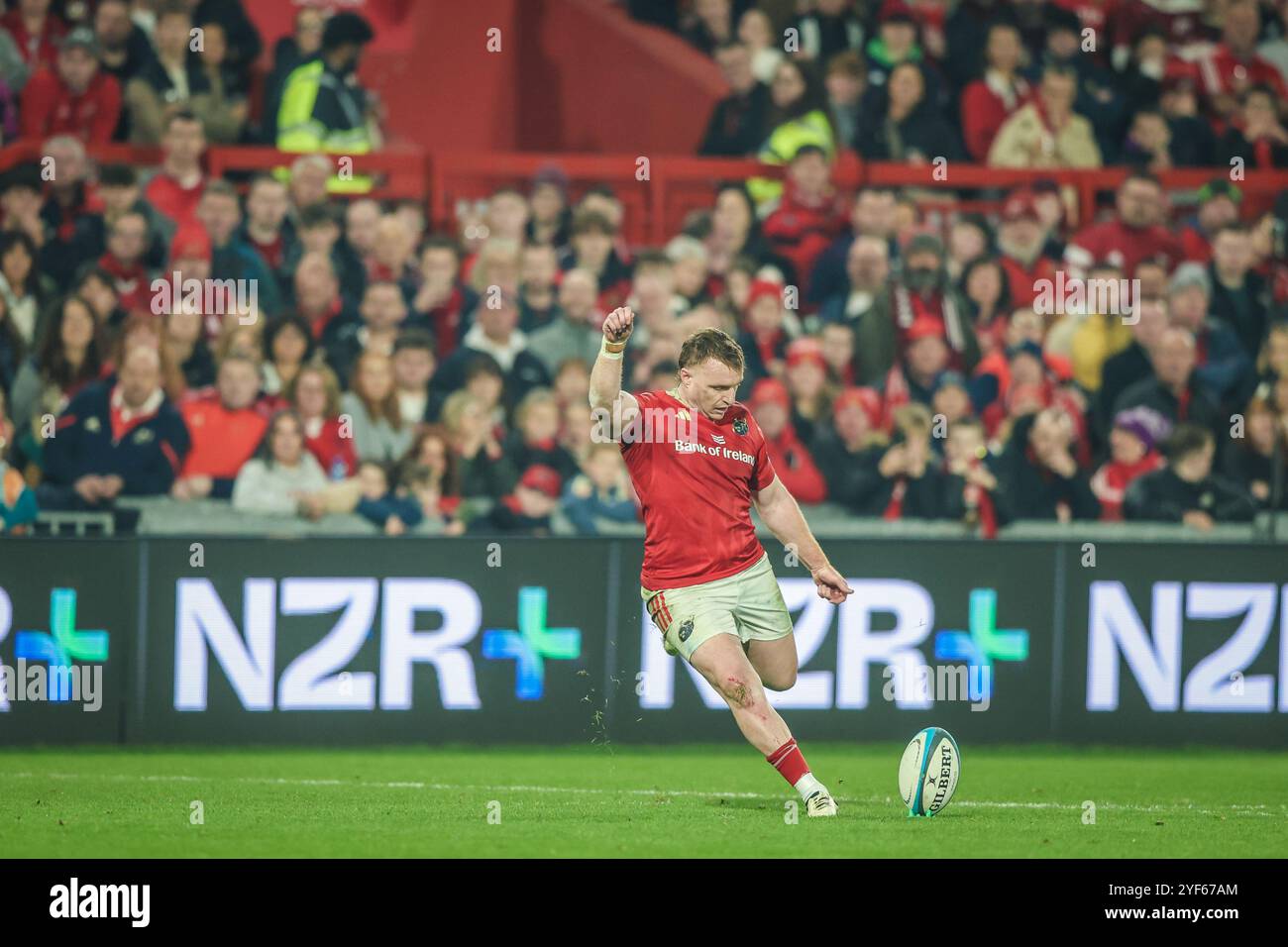 Thomond Rugby Club Thomond park stadium hi-res stock photography and images - Alamy