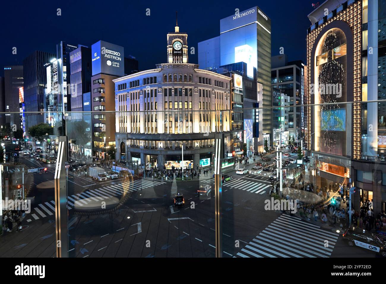 Ginza crossing tokyo night hi-res stock photography and