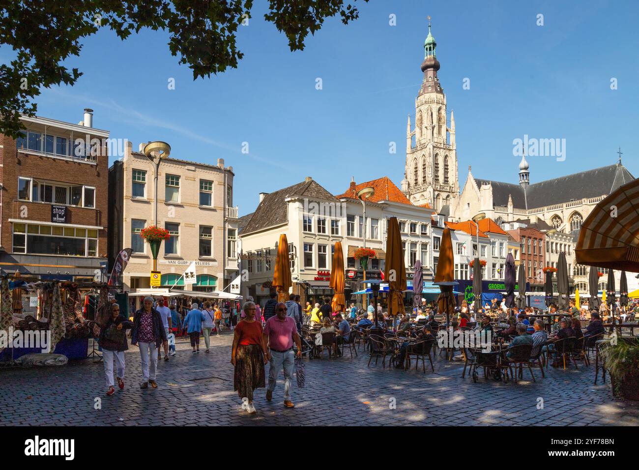 View Grote Markt Hi res Stock Photography And Images Alamy view-grote-markt-hi-res-stock-photography-and-images-alamy