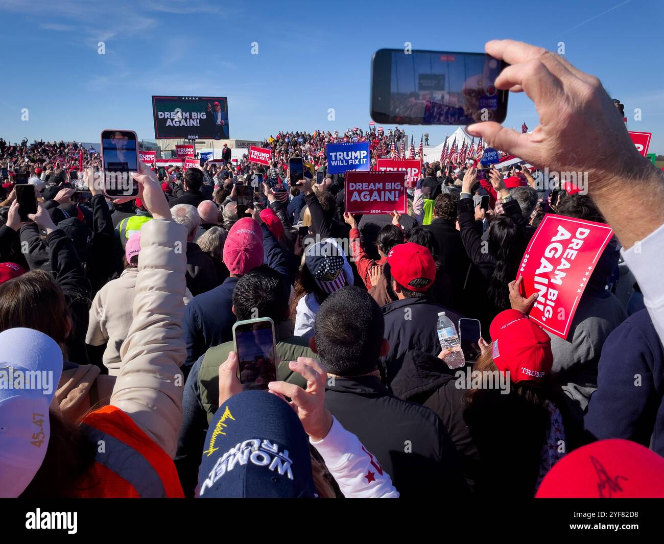 Lititz Pennsylvania USA 3 November 2024 Donald Trump Stands On lititz-pennsylvania-usa-3-november-2024-donald-trump-stands-on
