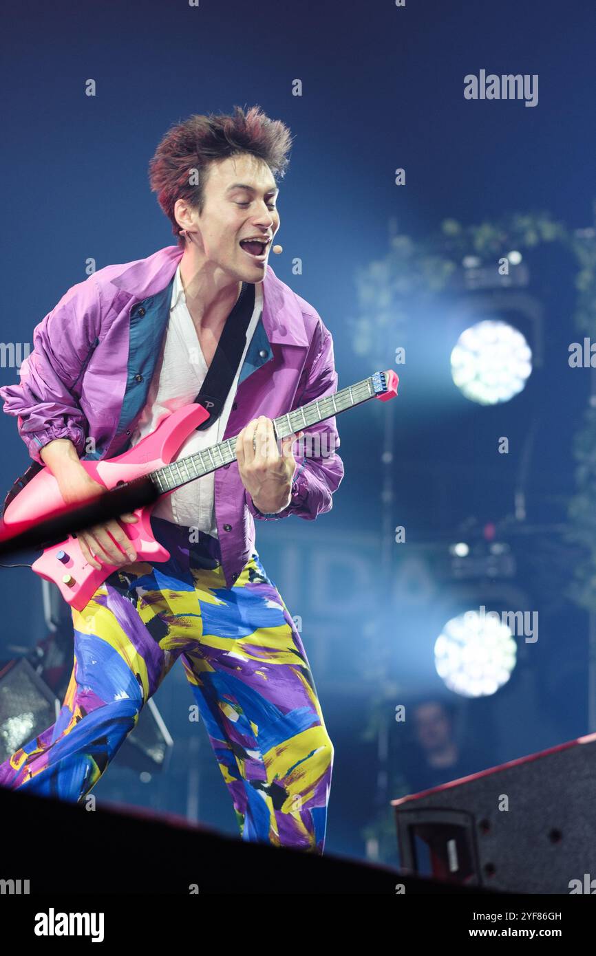 Jacob collier 2022 hi-res stock photography and images - Alamy