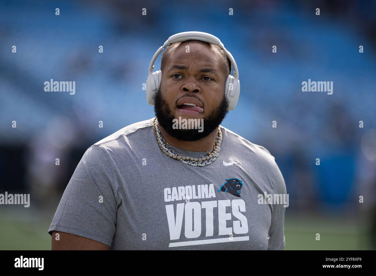 Charlotte, NC, USA. 3rd Nov, 2024. Carolina Panthers guard Robert Hunt (50) warms up before a game in Charlotte, NC. Jonathan Huff/CSM (Credit Image: © Jonathan Huff/Cal Sport Media). Credit: csm/Alamy Live News Stock Photo