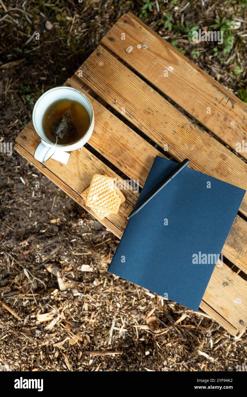 Simple tea setting hi-res stock photography and images - Alamy