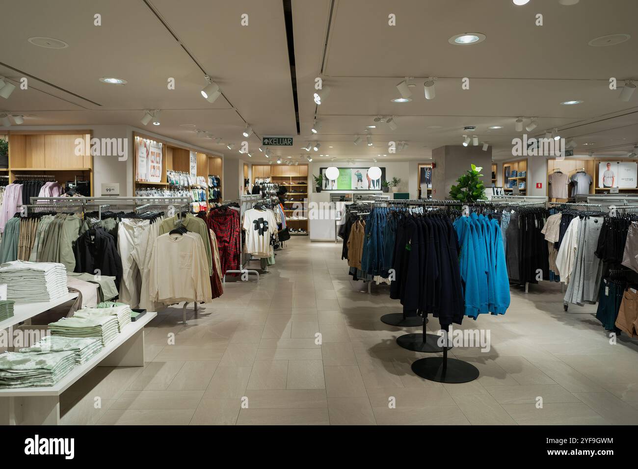 kuala-lumpur-malaysia-march-15-2023-interior-shot-of-h-and-m-store