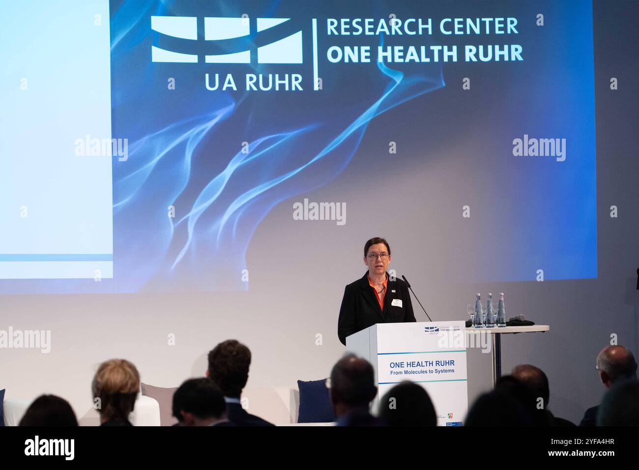 Prof Kalbert Prof. Barbara ALBERT, Rektorin der Universitaet Duisburg-Essen, bei ...
