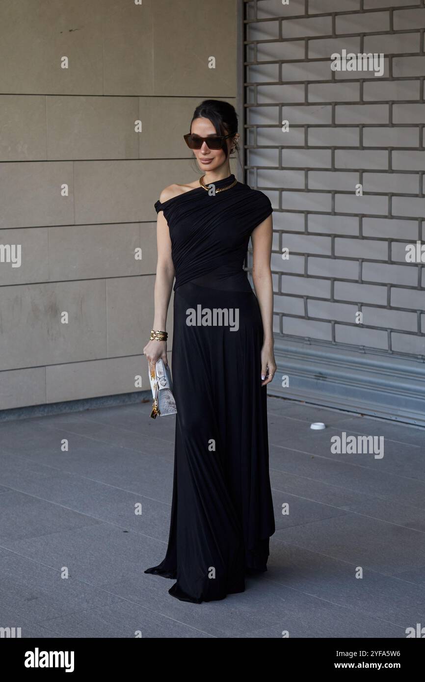 heart evangelista black dress Heart Evangelista-Escudero Reinvents the Little Black Dress
