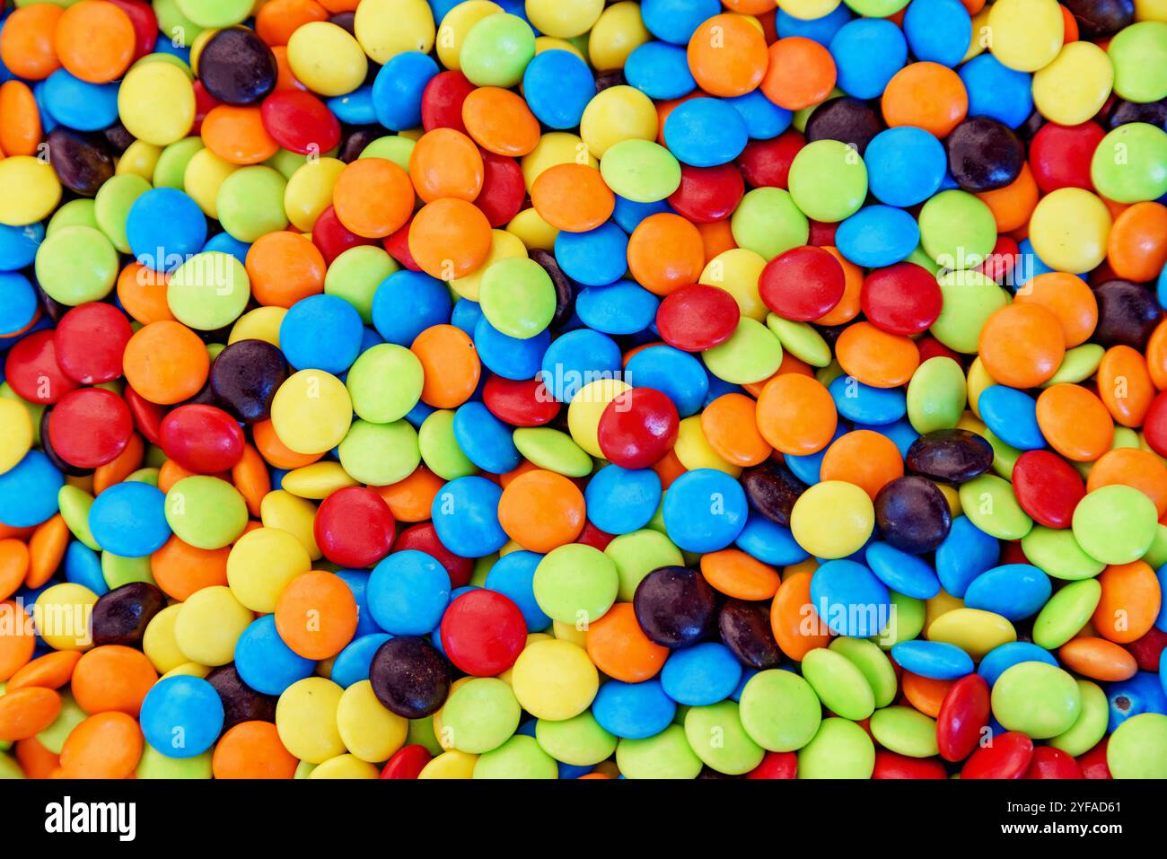 Colourful circle candies hi-res stock photography and images - Alamy