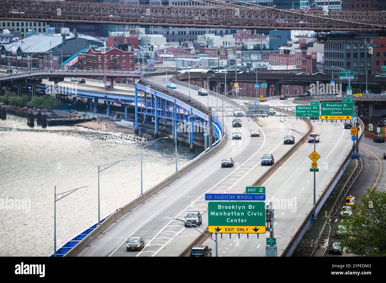 An aerial view of a highway in New York City leading to the Brooklyn ...