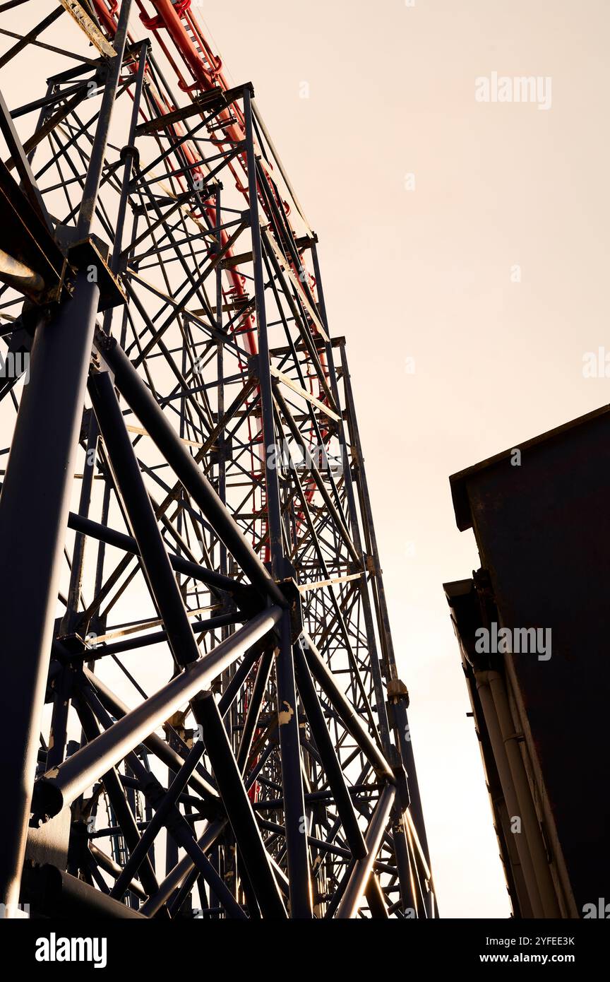 Vertical roller coaster hi-res stock photography and images - Alamy