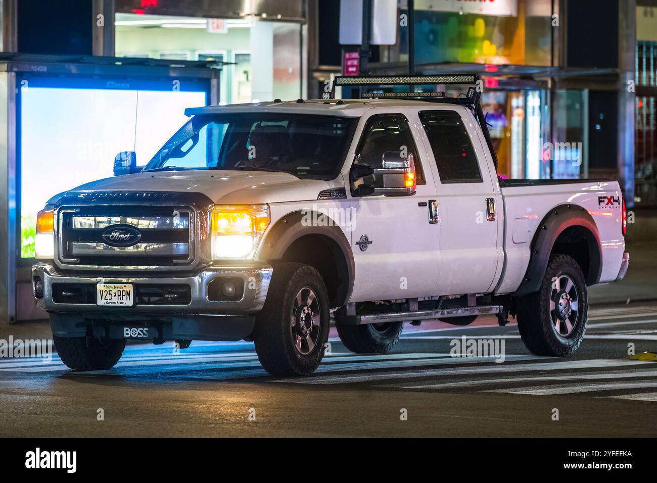 American Full-size Pickup Truck Stock Vector - Illustration of auto,  realistic: 35923761, image size:1300x956