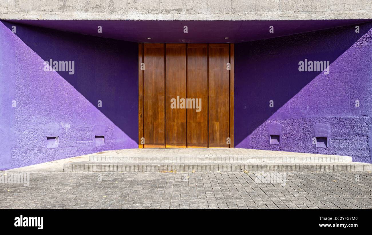 Nicaragua, Managua, Metropolitan Cathedral of the Immaculate Conception (Catedral Metropolitana de Managua) Stock Photo