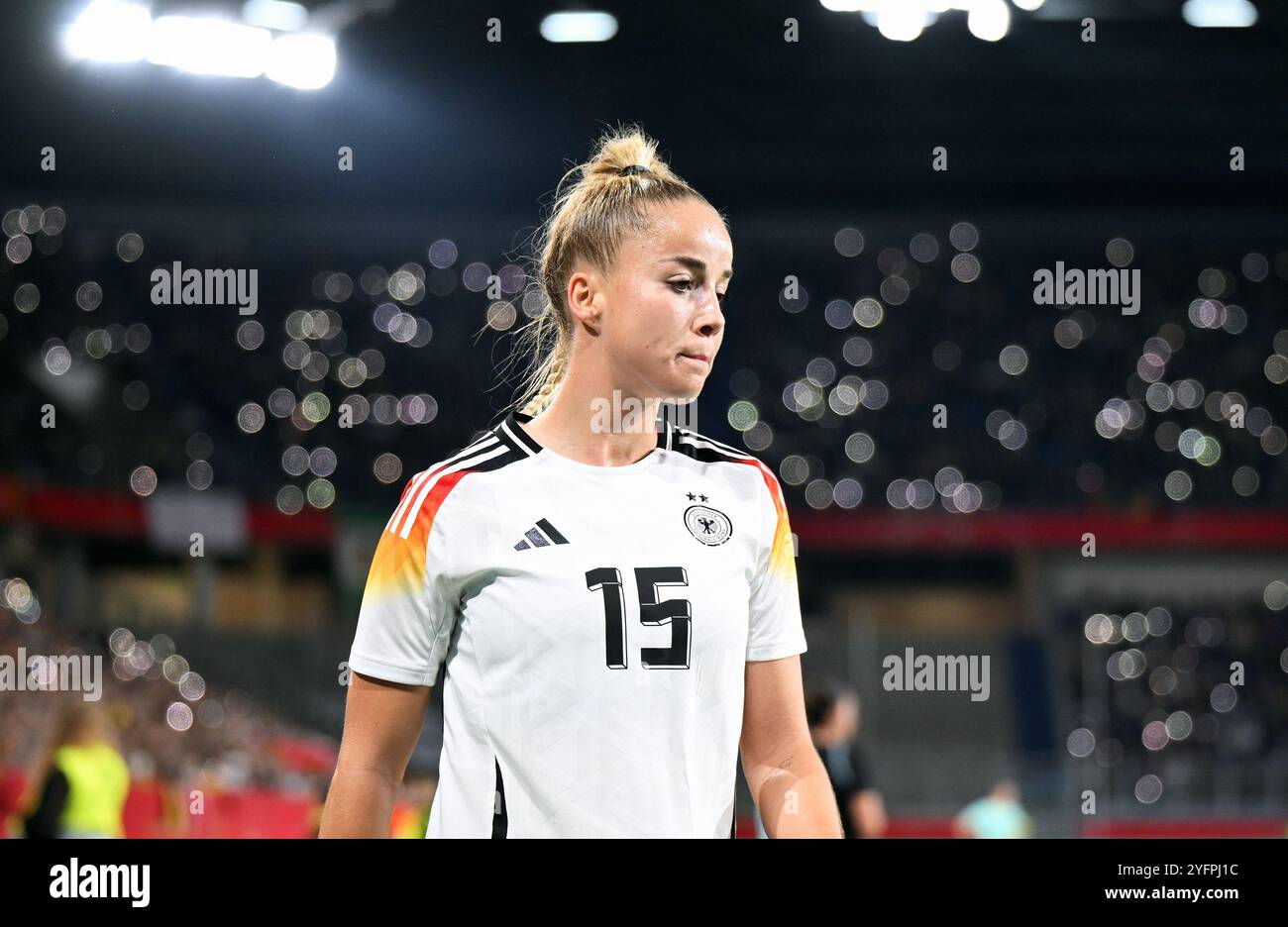 Giulia Gwinn Portrait Hi res Stock Photography And Images Alamy