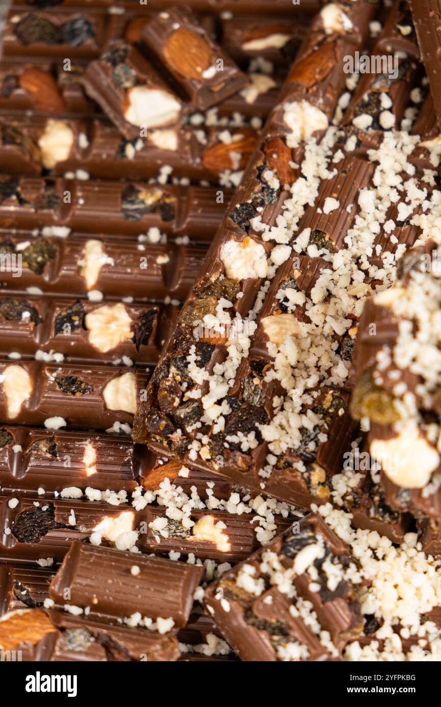 Minimally processed bar hi-res stock photography and images - Alamy