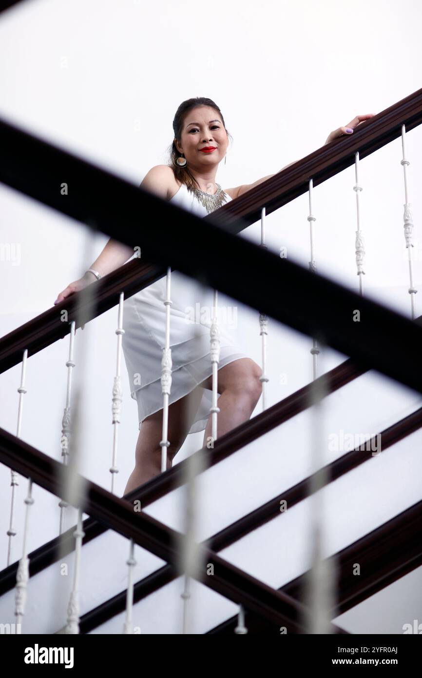 Asian woman in white dress hi-res stock photography and images - Alamy