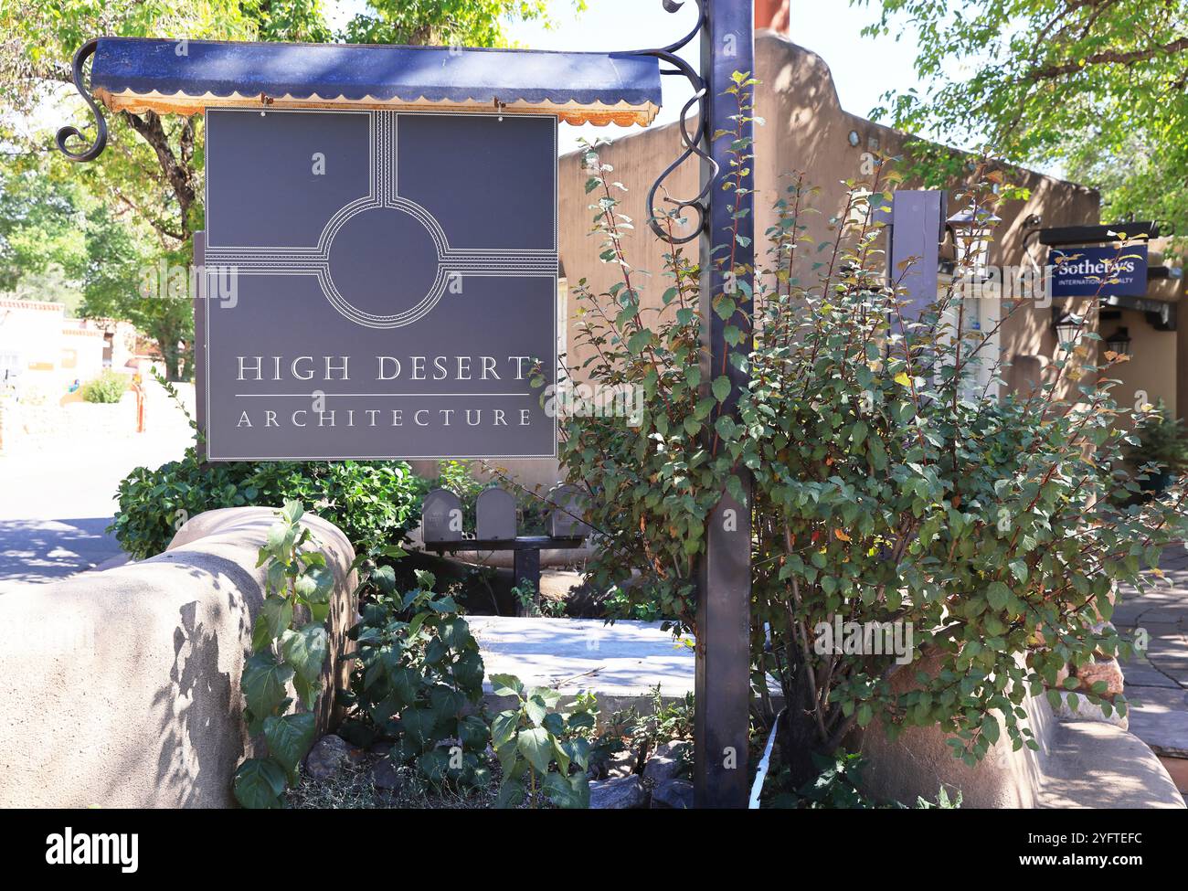 Canyon Road, Santa Fe, New Mexico, a street dedicated to the country's finest art, with over a 100 galleries, boutiques & restaurants in one half mile. Stock Photo