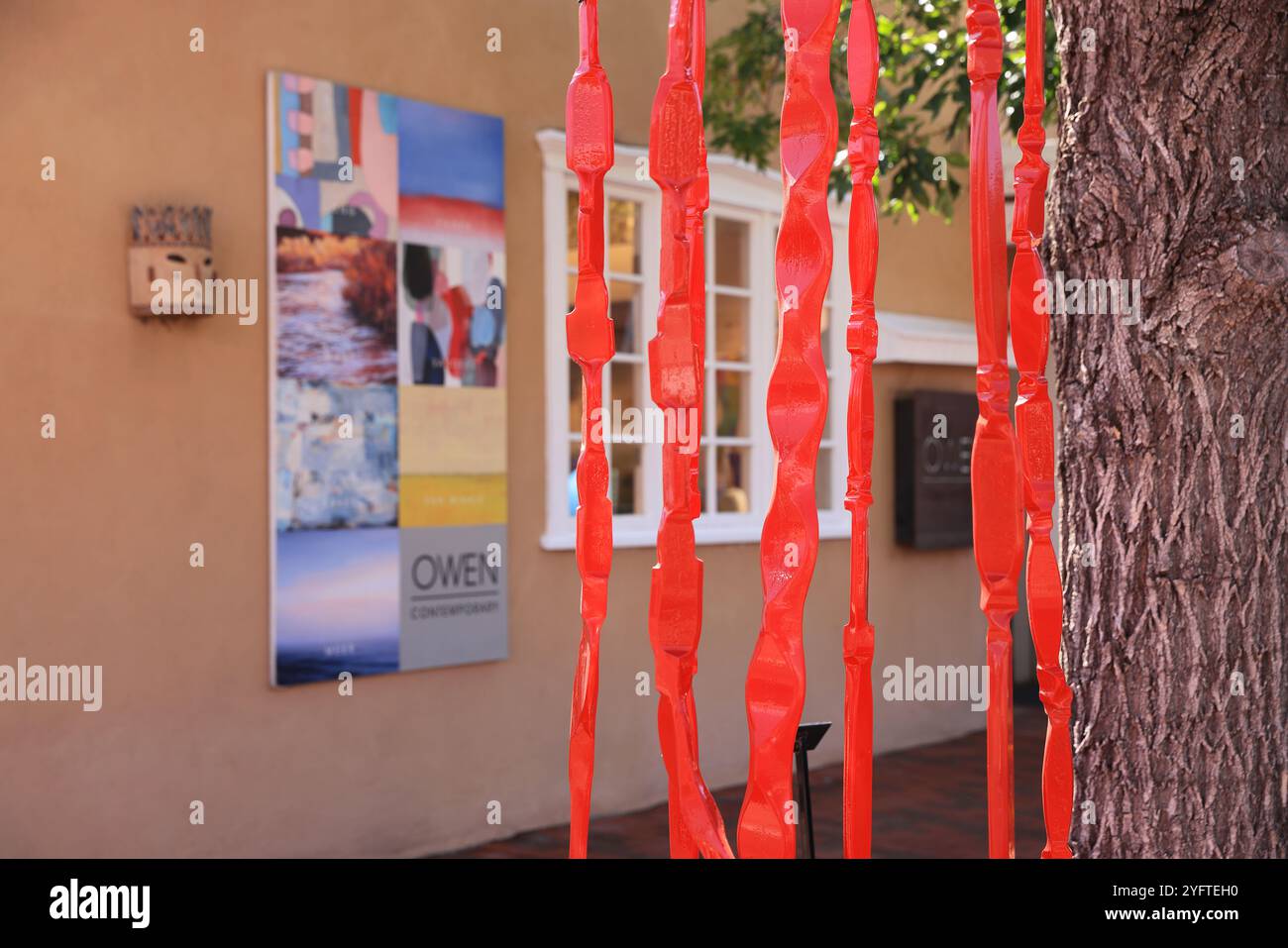 Canyon Road, Santa Fe, New Mexico, a street dedicated to the country's finest art, with over a 100 galleries, boutiques & restaurants in one half mile. Stock Photo