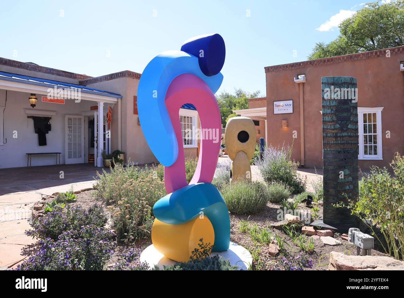 Canyon Road, Santa Fe, New Mexico, a street dedicated to the country's finest art, with over a 100 galleries, boutiques & restaurants in one half mile. Stock Photo