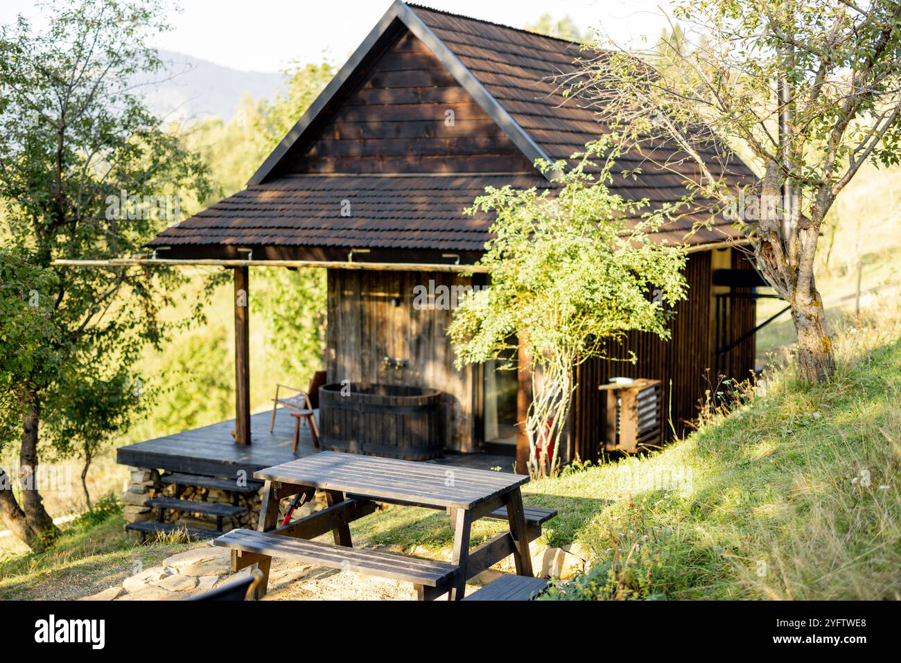 Hillside retreat hi-res stock photography and images - Alamy