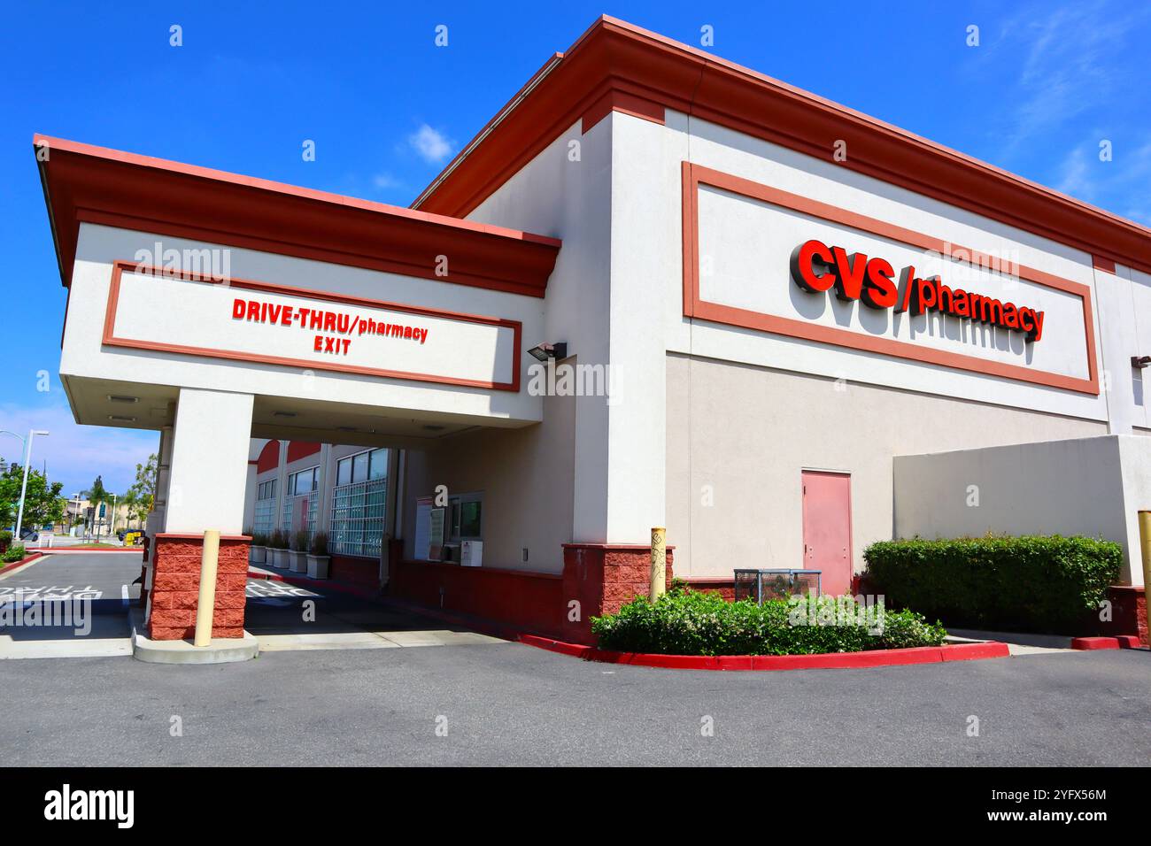 Cvs drive thru pharmacy hi-res stock photography and images - Alamy
