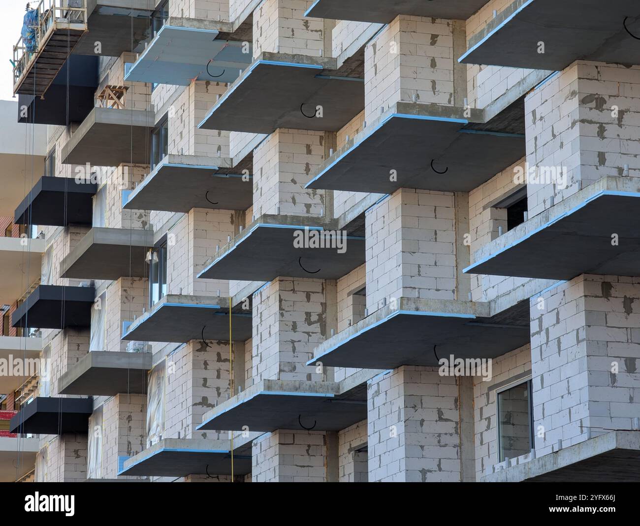 New apartment building from bottom hi-res stock photography and images ...