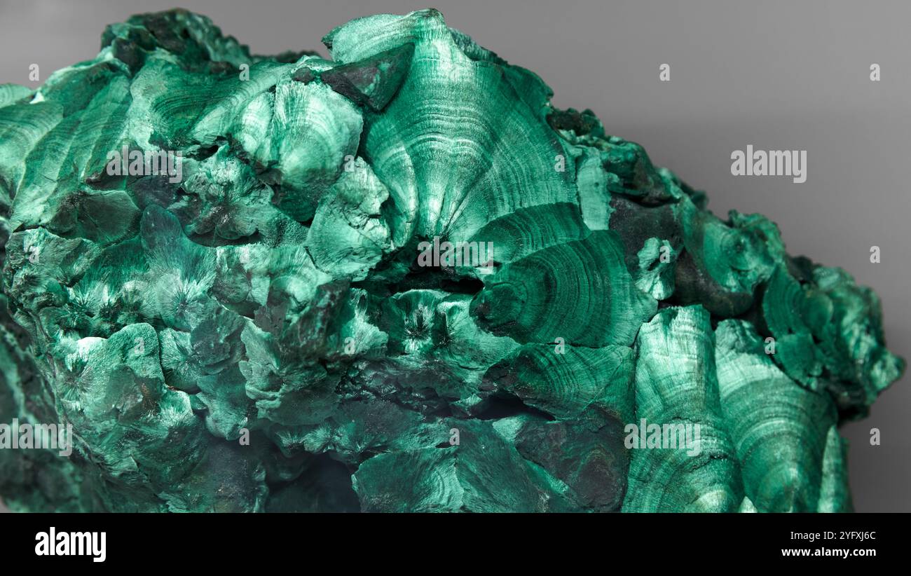 Green banded mineral hi-res stock photography and images - Alamy