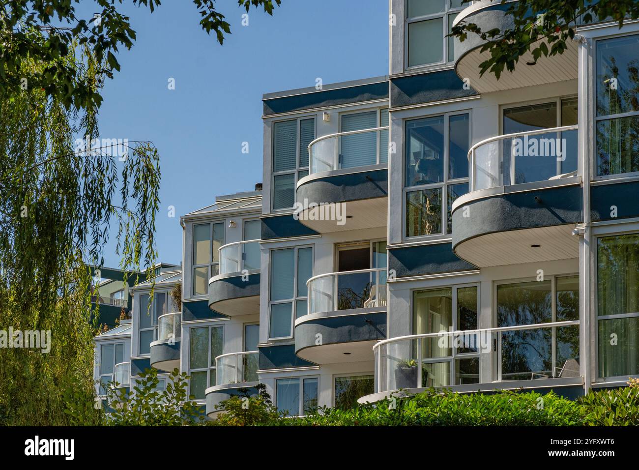 View of Luxe at Mile High | Apartments in Denver, CO
