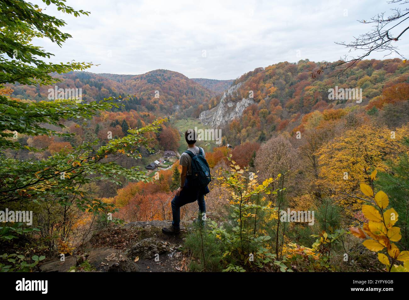 Hiker looks landscape view hi-res stock photography and images - Alamy