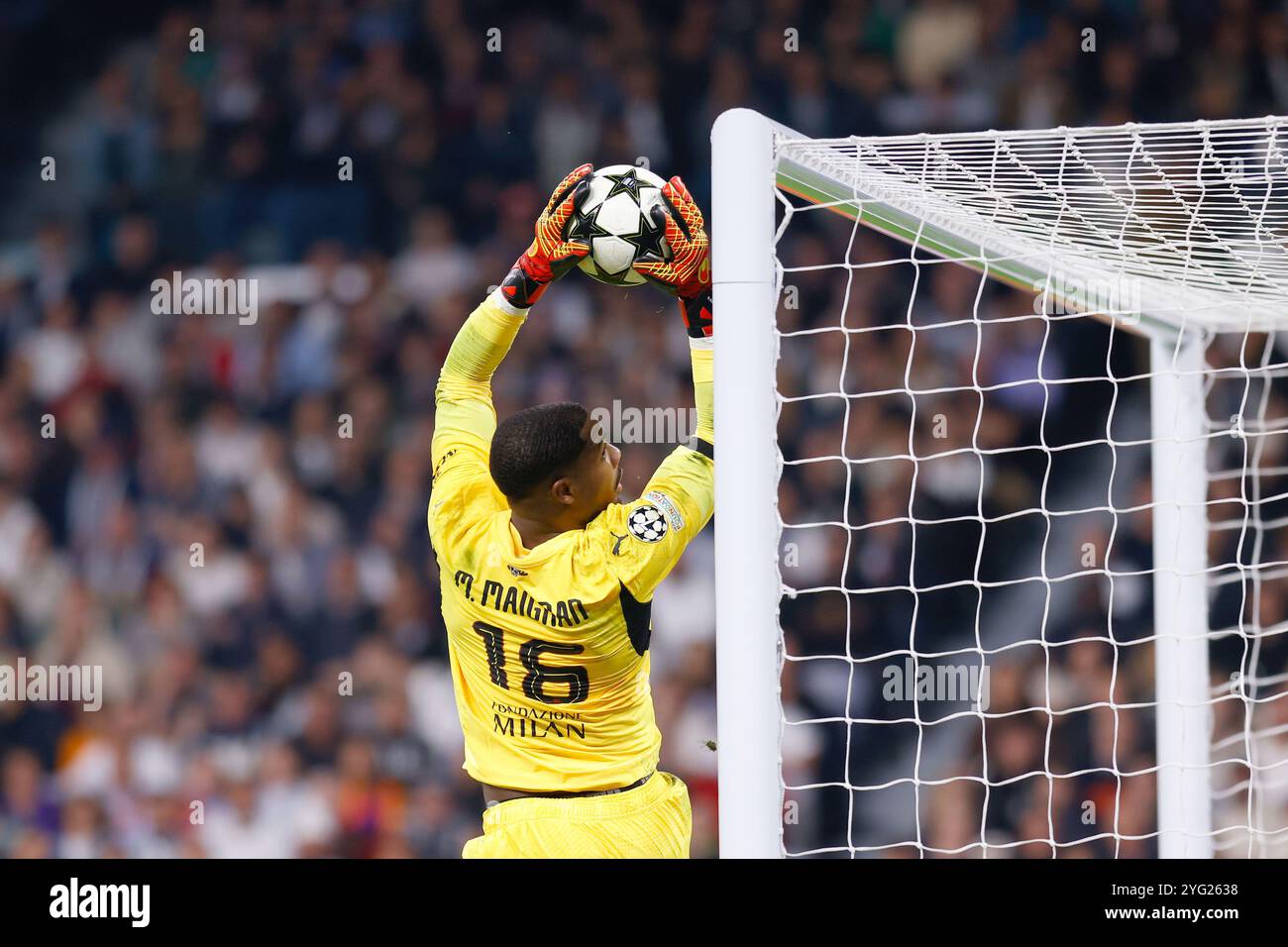 Mike Maignan of AC Milan during the UEFA Champions League, League phase ...