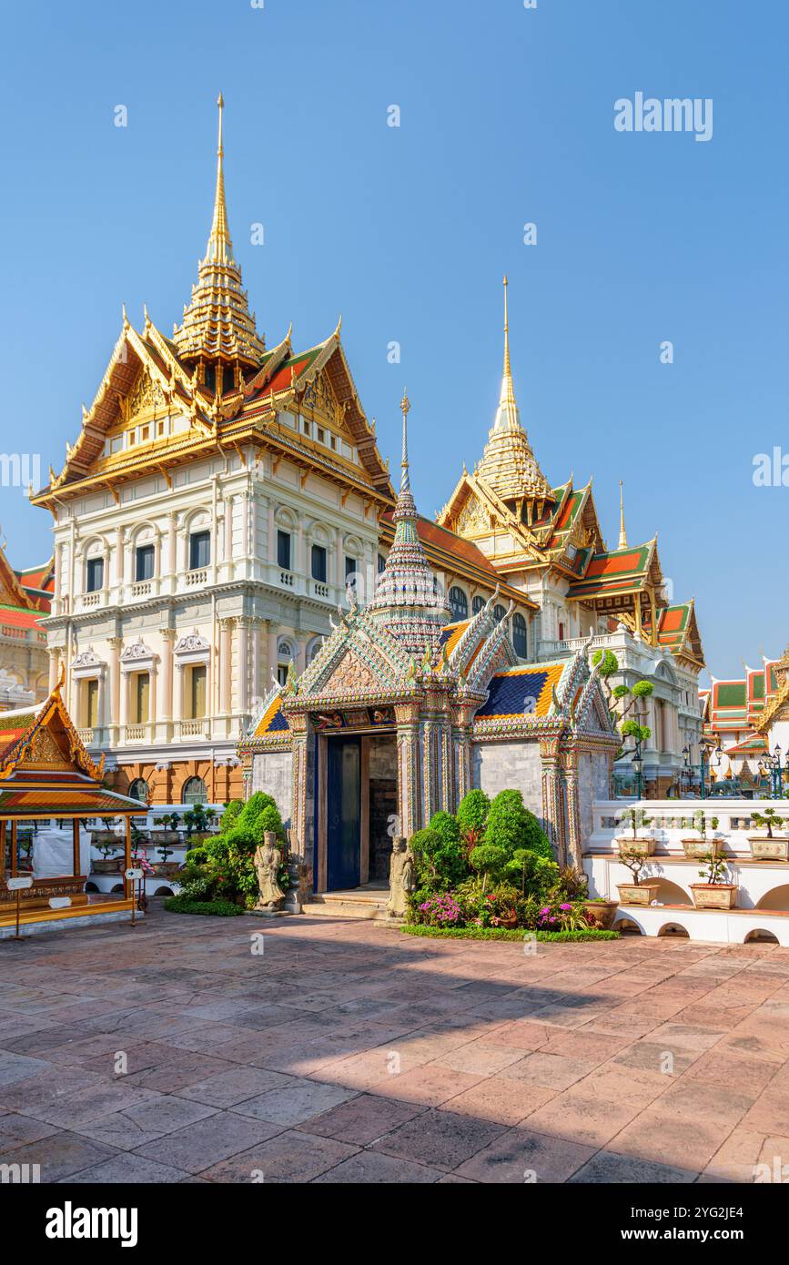 Awesome view of the Grand Palace in Bangkok, Thailand Stock Photo - Alamy