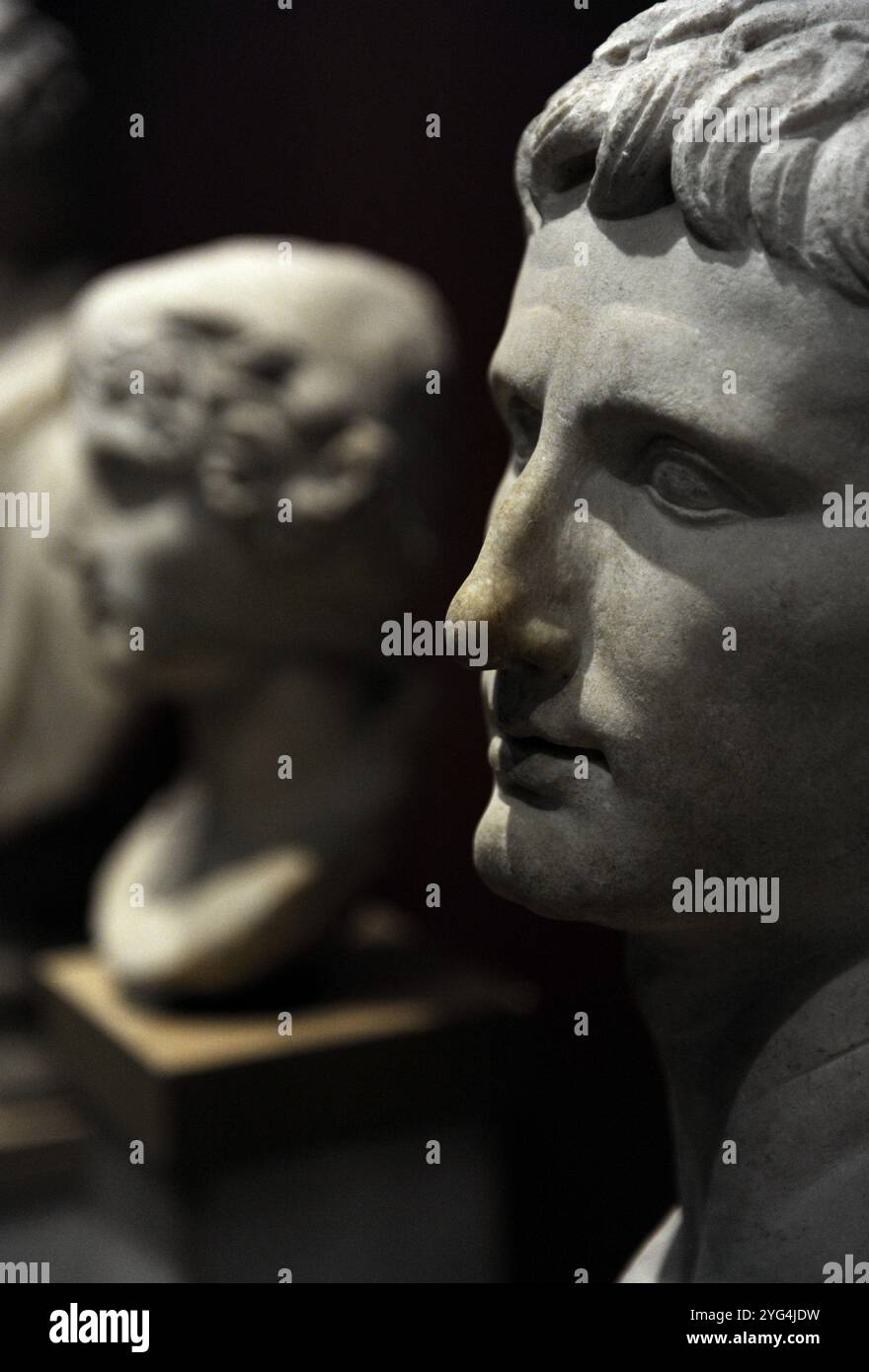 Emperor augustus rome hi-res stock photography and images - Alamy, image size:880x1390