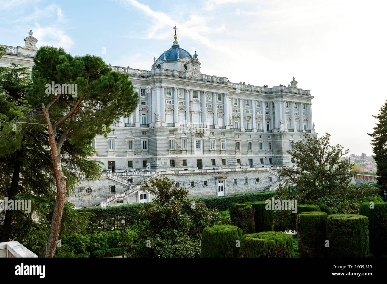 Majestic view royal palace hi-res stock photography and images - Alamy