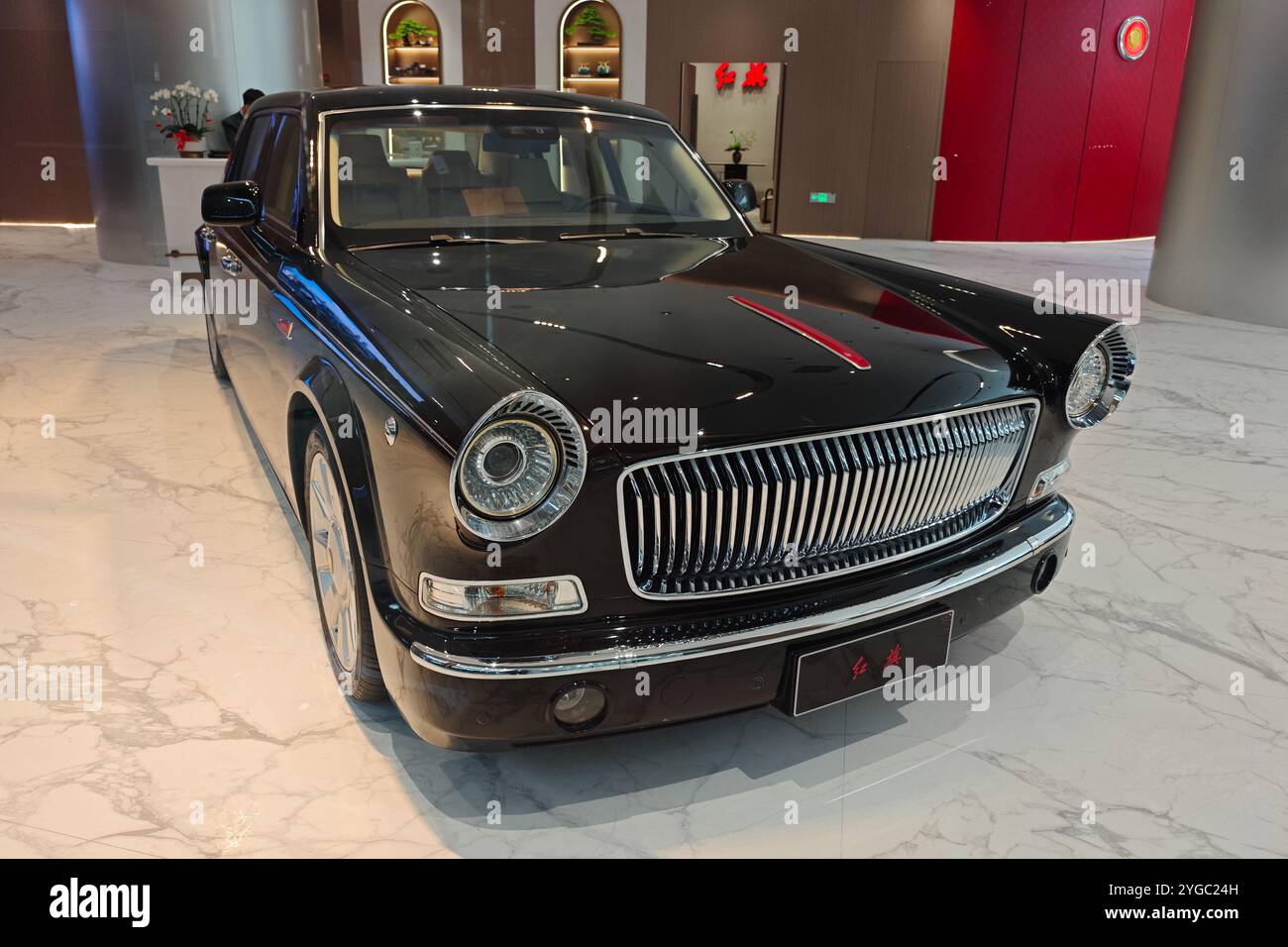 SHANGHAI, CHINA - NOVEMBER 7, 2024 - A high-end Hongqi car in the store, Shanghai, China, on November 7, 2024. Stock Photo