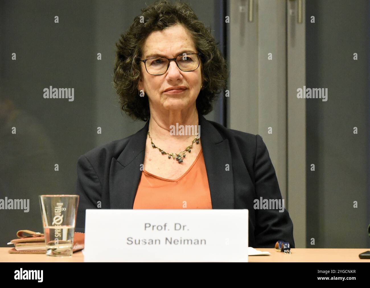 Susan neiman hi-res stock photography and images - Alamy