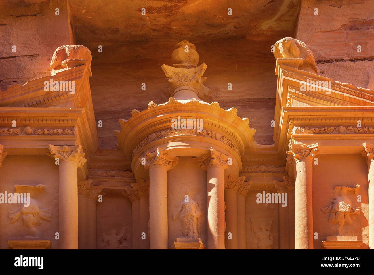 Petra, Jordan close-up view of the Treasury, Al Khazneh, one of the new Seven Wonders of the World Stock Photo