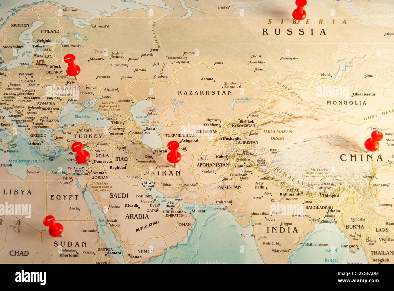 Minimalist map highlighting Yemen, Israel, Palestine, and Iran, representing regions of historical and ongoing conflict. Stock Photo