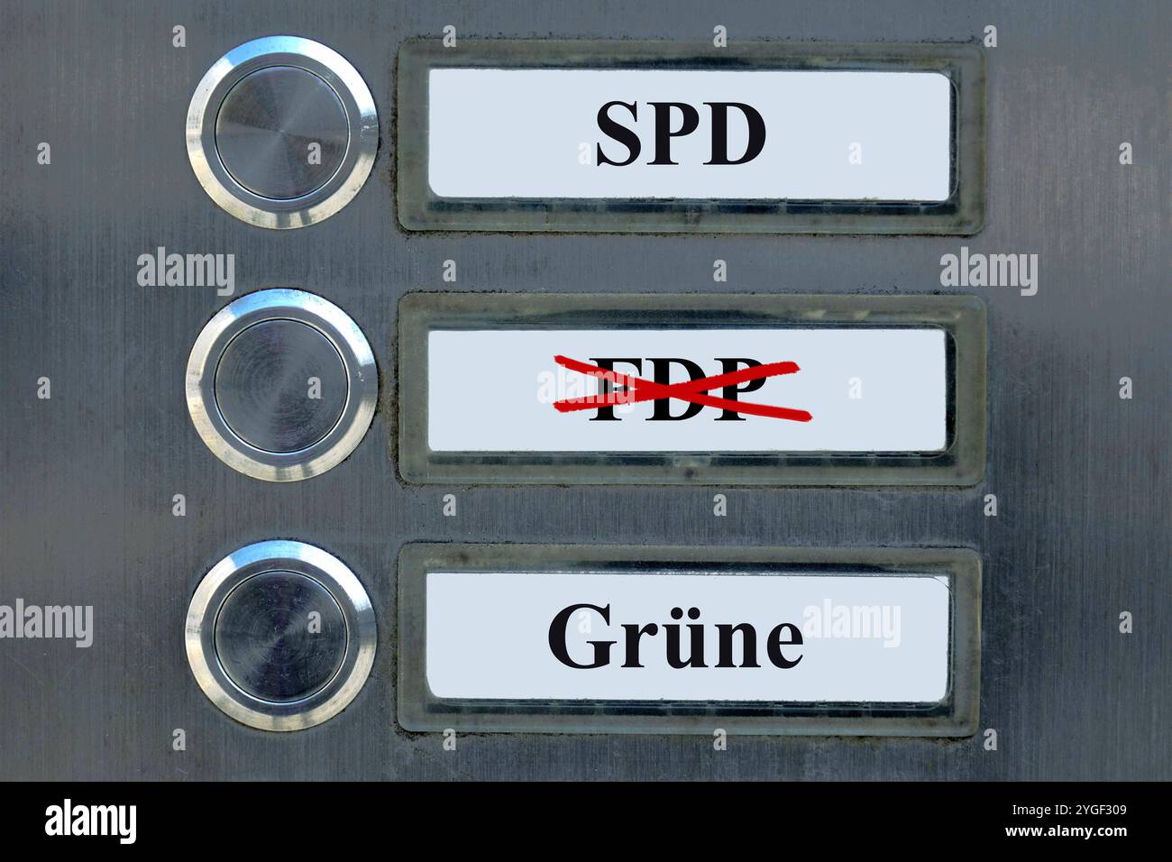 Klingel mit Schriftzüge SPD, FDP und Grüne Klingel mit Schriftzüge SPD ...