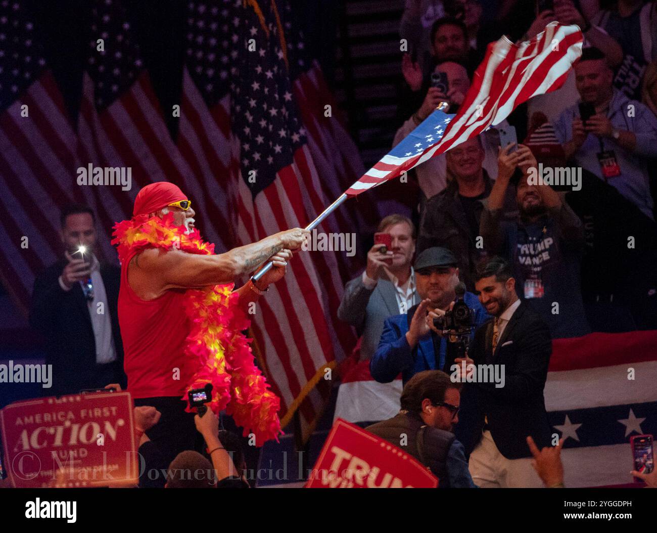 Hulk Hogan at Trump Rally MSQ Stock Photo - Alamy