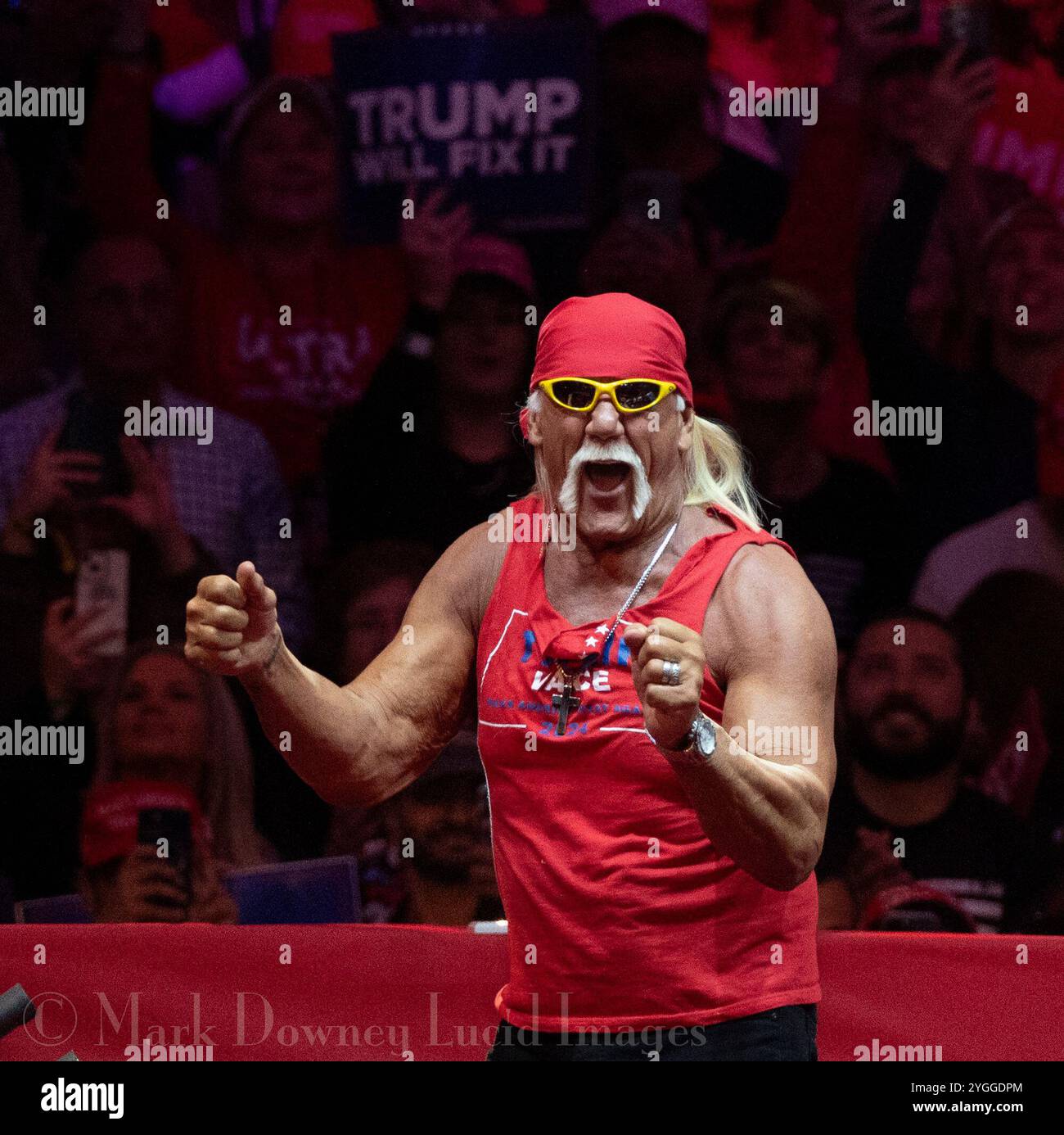 Hulk Hogan at Trump Rally MSQ Stock Photo - Alamy